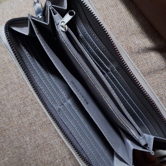 Purse - Picture 5 of 8